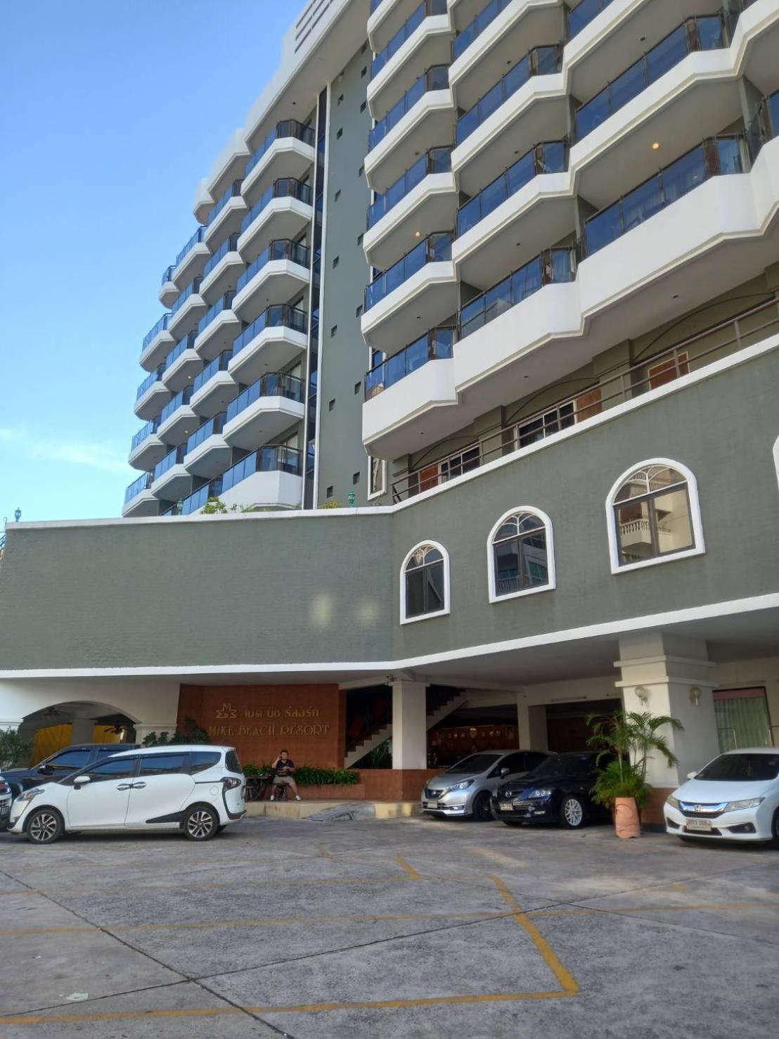 Mike Beach Resort Pattaya Exteriér fotografie